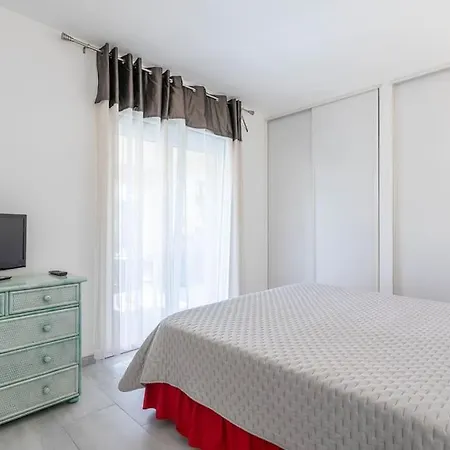Rez 65m2 5 Min Centre Plages Διαμέρισμα Saint-Raphaël